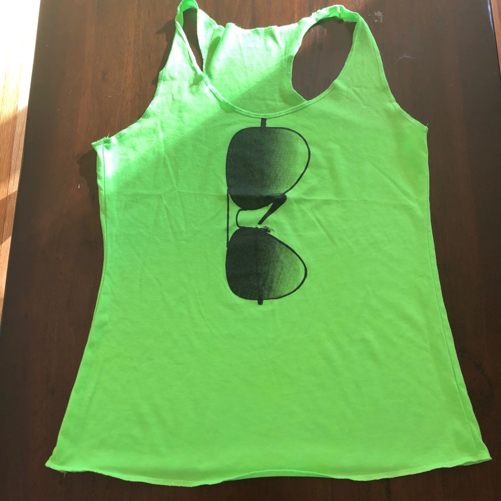 Like new Tank tops